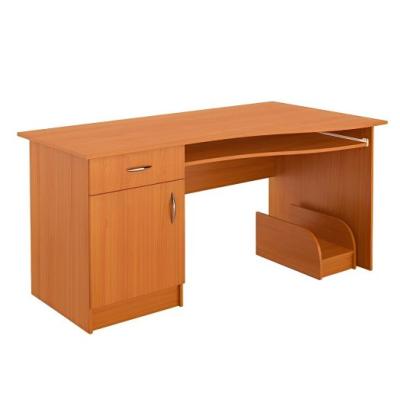 Стол компьютерный (1300х800х750мм) 