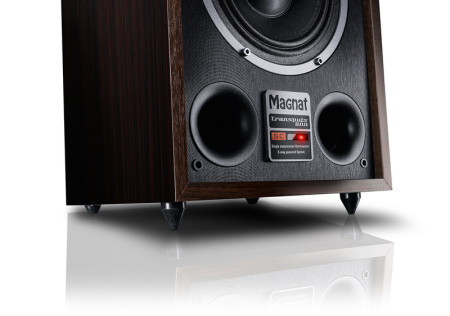 Полочная акустика Magnat Transpuls 800a