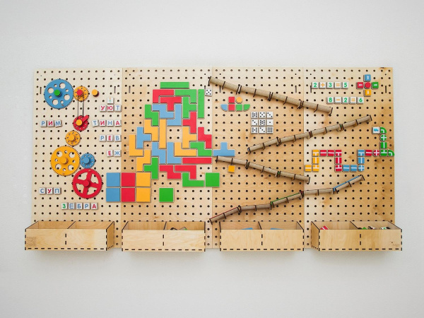 Стена для конструирования " STEM"