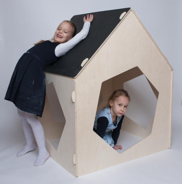 Игровой домик "Классика" с грифельной крышей