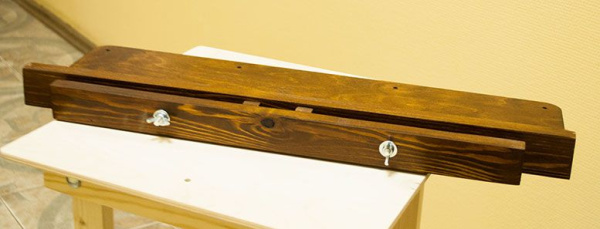 Поллада: дополнительная полочка для мольберта-лиры