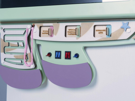 Интерактивный бизиборд «Зебруша»