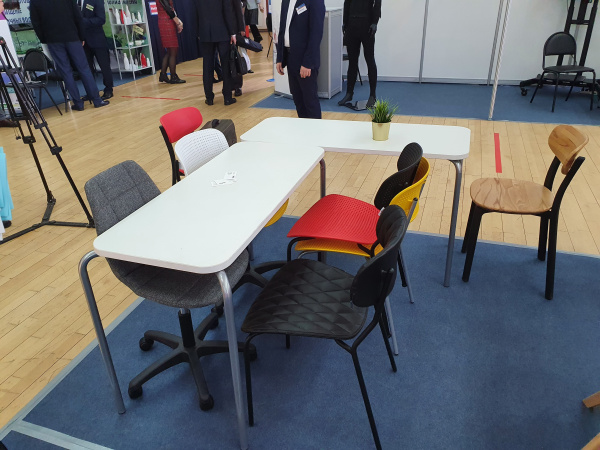 Стул подъемно-поворотный SHT-ST29-C/S120P