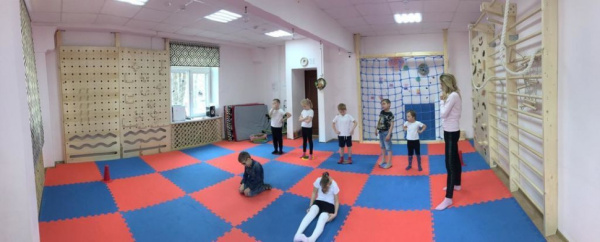 Тренажер для укрепления рук и спины №1