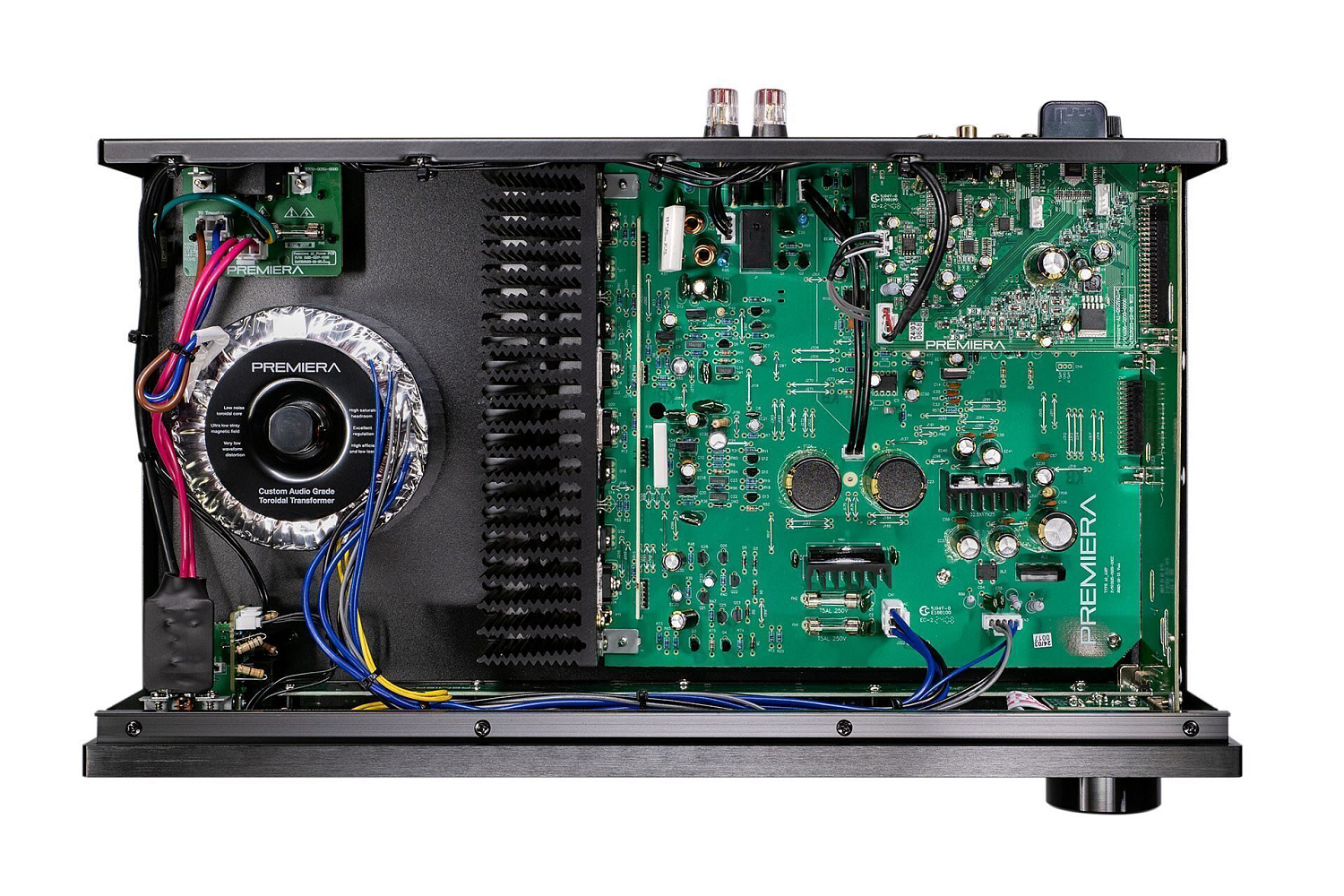 Обзор. Интегральный усилитель Premiera A1: аппарат с одним условием