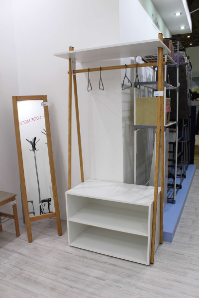 Вешалка SHT-HW2