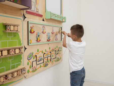 Дидактическая настенная панель «Семейные ценности »