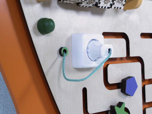 Бизиборд «Крум»