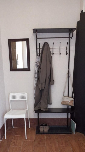 Вешалка SHT-HW1