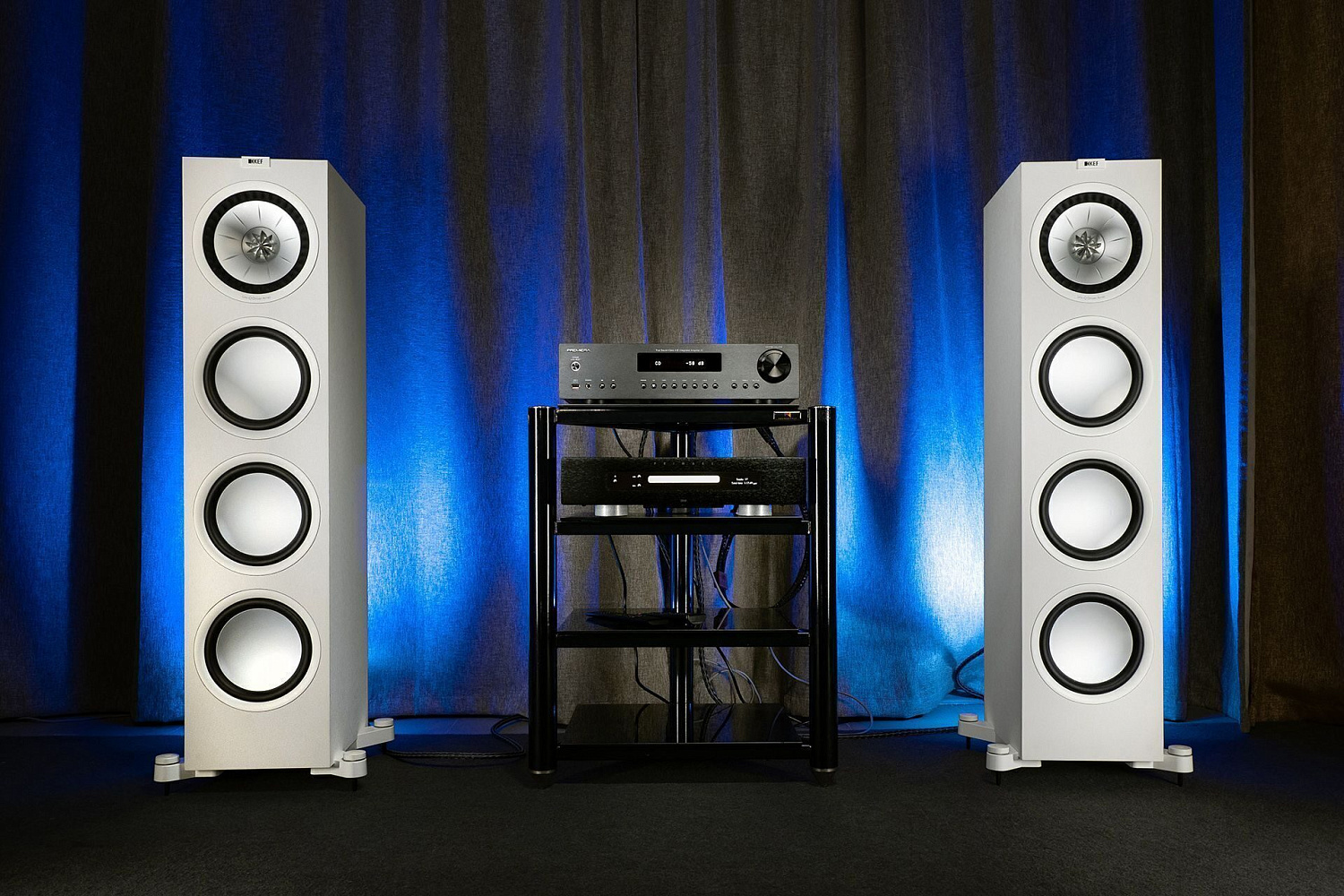 Обзор. Интегральный усилитель Premiera A1: аппарат с одним условием