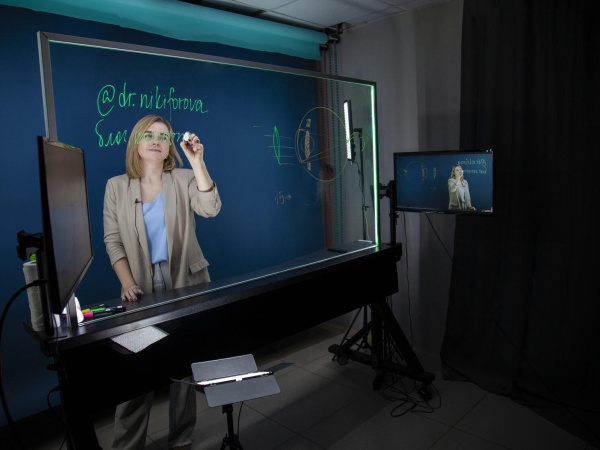 Видеостудия iDesk FullHD